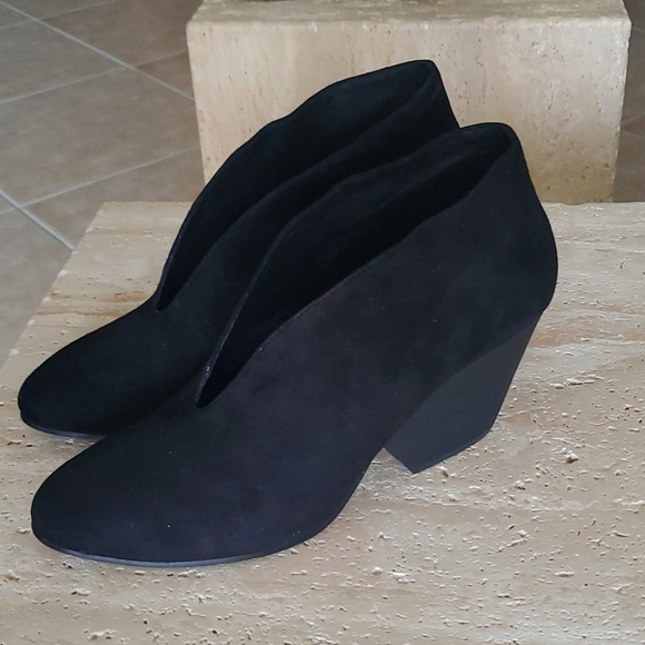 Eileen Fisher Shoes Size 10 Black Suede - Picture 1 of 5